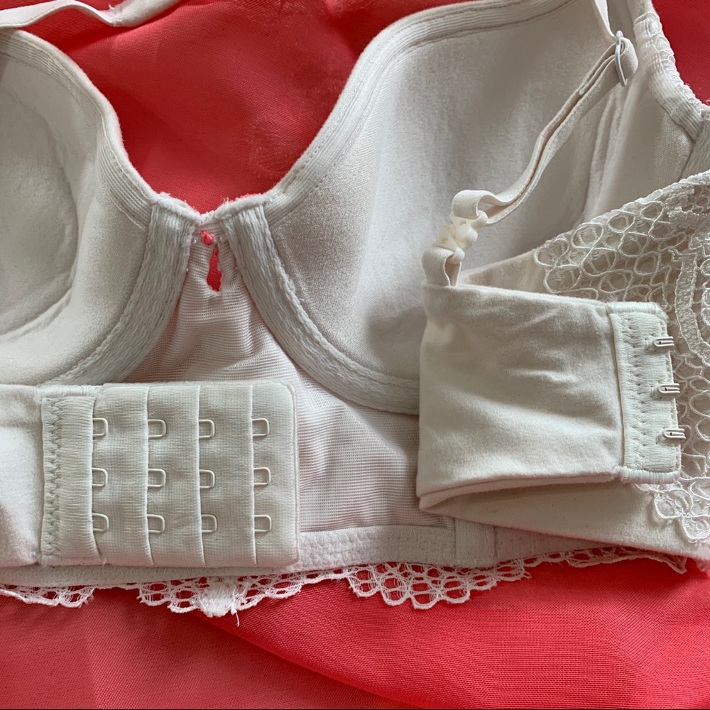 Victoria’s Secret Lined Demi-Buste - Picture 6 of 8